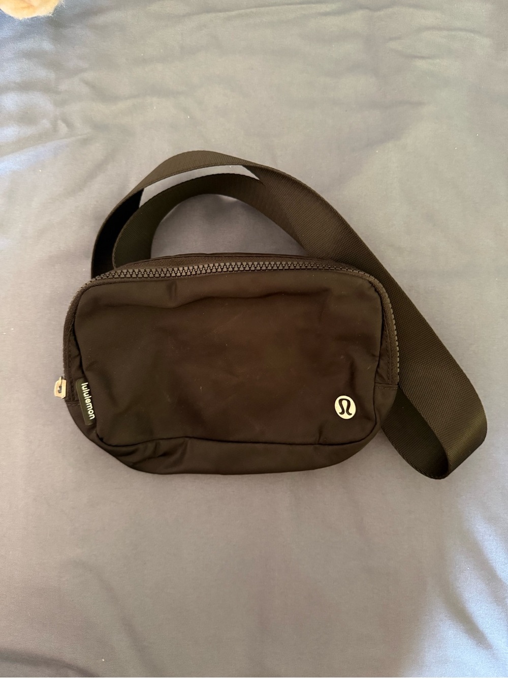 lululemon athletica Black Compact Crossbody Belt Bag
